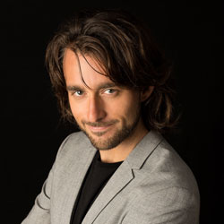 Alex Dakov
