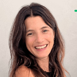 Paula Aguado